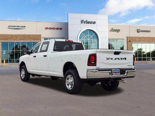 2025 RAM 2500 Tradesman Crew Cab 4x4 8' Box