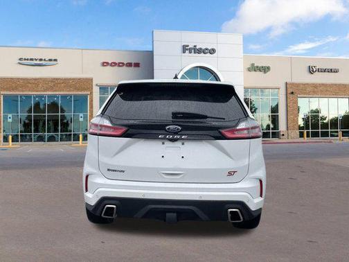 2021 Ford Edge ST