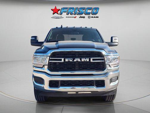 2024 RAM 2500 Tradesman Crew Cab 4x4 6'4' Box