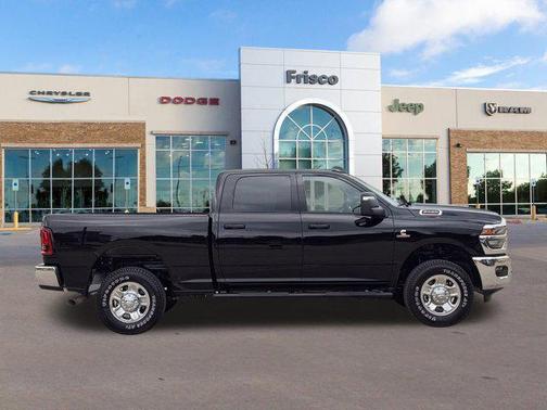 2025 RAM 2500 Tradesman Crew Cab 4x4 6'4' Box