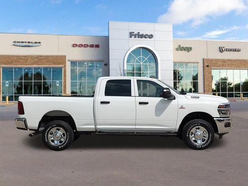2025 RAM 2500 Tradesman Crew Cab 4x4 6'4' Box