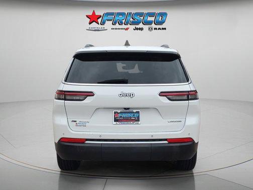 Bright White Clearcoat 2021 Jeep Grand Cherokee L Laredo