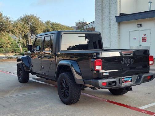 2022 Jeep Gladiator Altitude 4x4