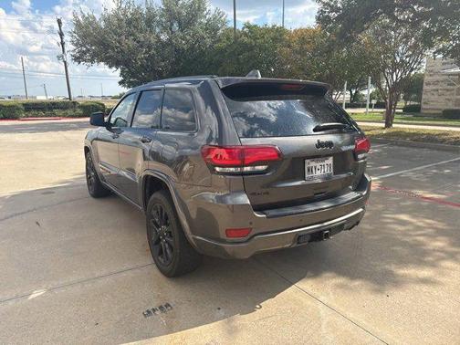 2017 Jeep Grand Cherokee Altitude