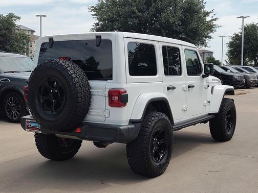Bright White Clearcoat 2019 Jeep Wrangler Unlimited Moab 4x4