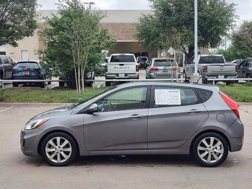 Triathlon Gray 2013 Hyundai Accent GS
