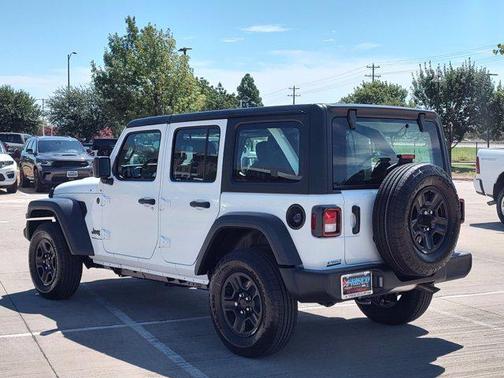 2025 Jeep Wrangler Sport
