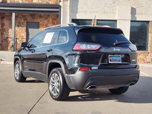 2021 Jeep Cherokee Latitude Lux