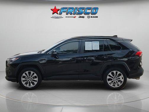 2022 Toyota RAV4 XLE Premium