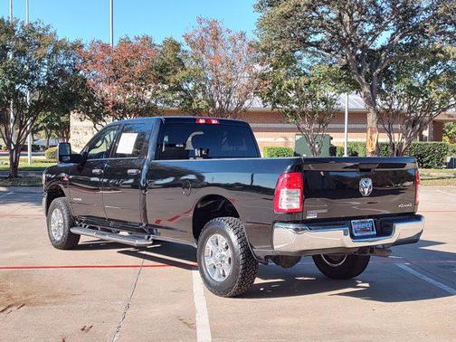 2024 RAM 3500 Big Horn Crew Cab 4x4 8' Box