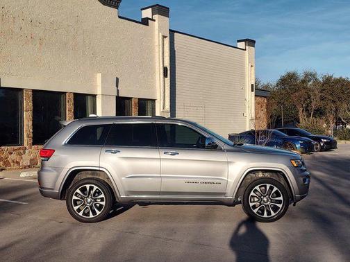 2017 Jeep Grand Cherokee Overland