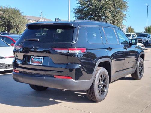 2025 Jeep Grand Cherokee L Altitude