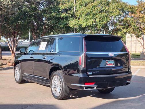 2023 Cadillac Escalade ESV Premium Luxury