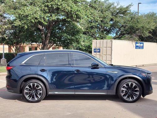 2024 Mazda CX-90 PHEV Premium