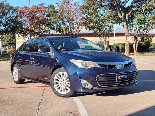 2013 Toyota Avalon Hybrid XLE Premium