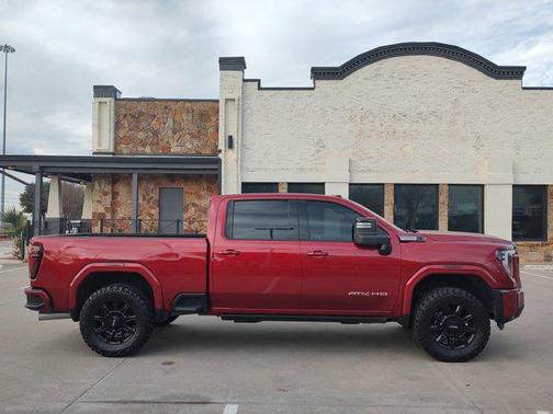 2024 GMC Sierra 2500 AT4