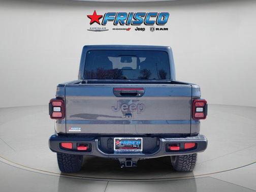 Granite Crystal Metallic Clearcoat 2026 Jeep Gladiator Rubicon