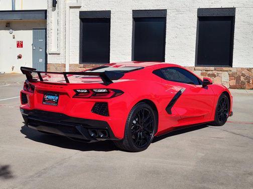 2025 Chevrolet Corvette Stingray w/2LT