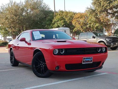 2018 Dodge Challenger SXT