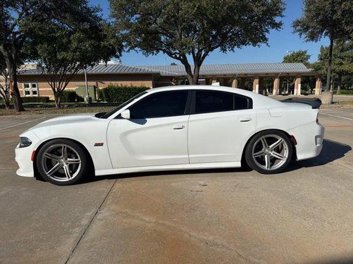 2019 Dodge Charger Scat Pack
