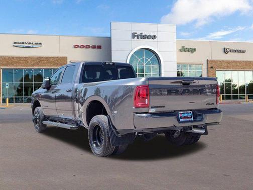 2025 RAM 3500 Laramie Crew Cab 4x4 8' Box