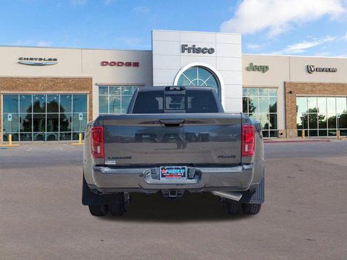2025 RAM 3500 Laramie Crew Cab 4x4 8' Box
