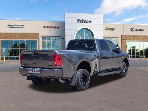 2025 RAM 3500 Laramie Crew Cab 4x4 8' Box