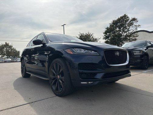 2019 Jaguar F-PACE 30t Portfolio