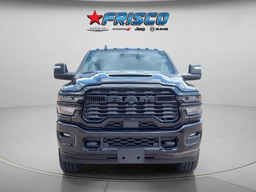 Diamond Black Crystal Pearlcoat 2026 RAM 2500 Black Express Crew Cab 4x4 6'4' Box