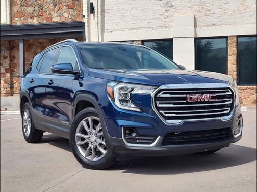 Marine Metallic 2023 GMC Terrain SLT