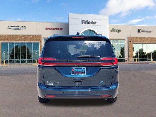 2025 Chrysler Pacifica Hybrid Premium S Appearance Pkg