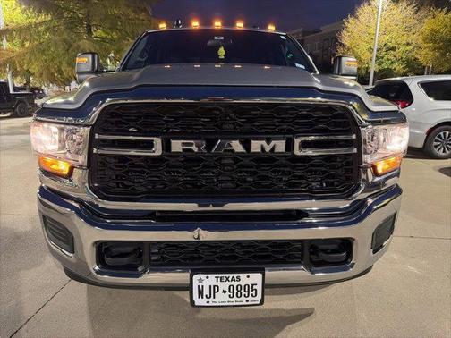 2024 RAM 3500 Tradesman Crew Cab 4x4 8' Box