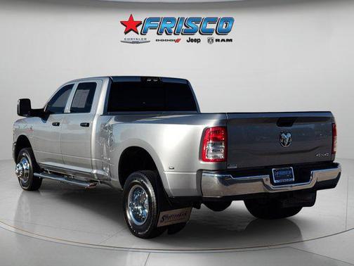 2024 RAM 3500 Tradesman Crew Cab 4x4 8' Box