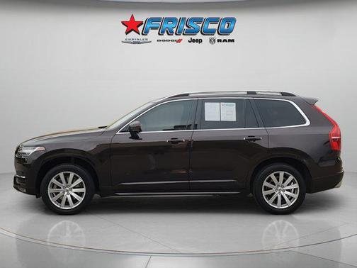 2018 Volvo XC90 T6 Momentum