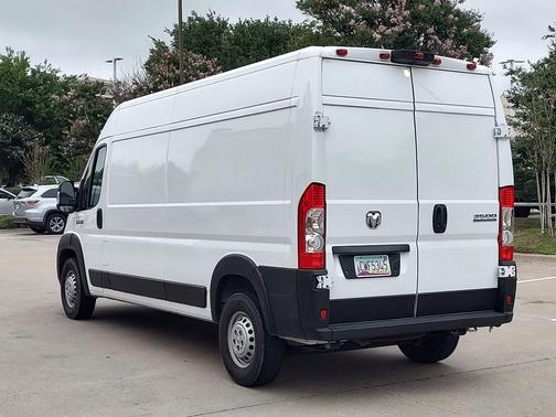 Bright White Clearcoat 2025 RAM ProMaster 3500 High Roof