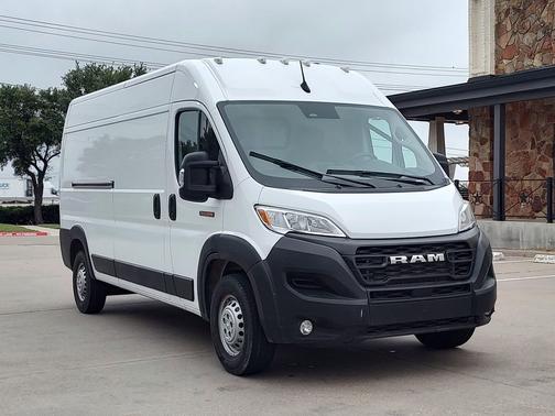 Bright White Clearcoat 2025 RAM ProMaster 3500 High Roof