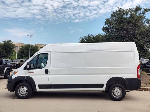 Bright White Clearcoat 2025 RAM ProMaster 3500 High Roof