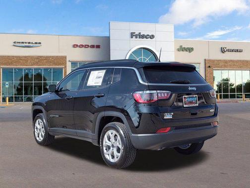 2025 Jeep Compass Latitude