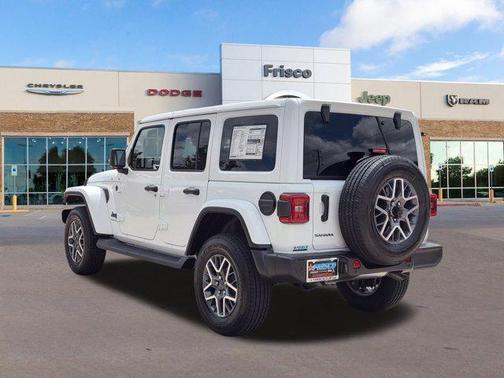 2025 Jeep Wrangler 4-Door Sahara 4x4