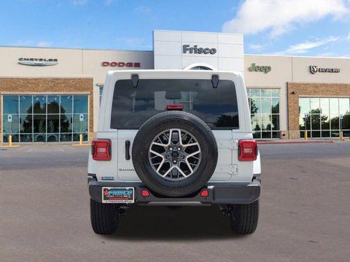 2025 Jeep Wrangler 4-Door Sahara 4x4