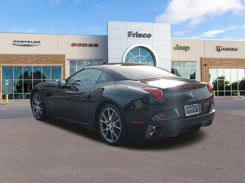 2010 Ferrari California Base