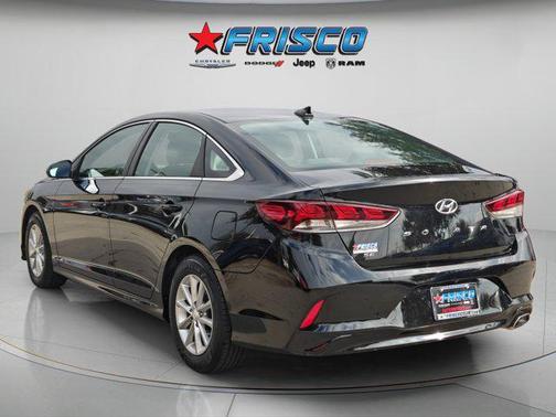 2018 Hyundai SONATA SE