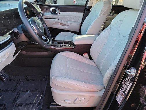 2024 Kia Sorento SX