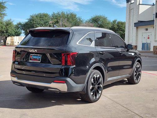 2024 Kia Sorento SX