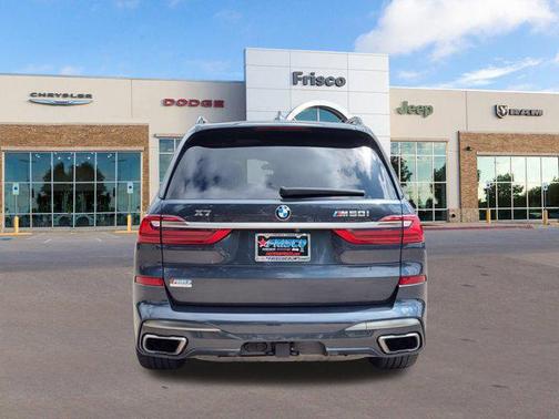2020 BMW X7 M50i