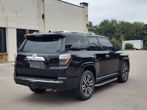 Midnight Black Metallic 2016 Toyota 4Runner Limited
