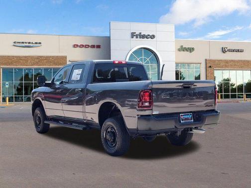 2025 RAM 2500 Tradesman Crew Cab 4x4 6'4' Box