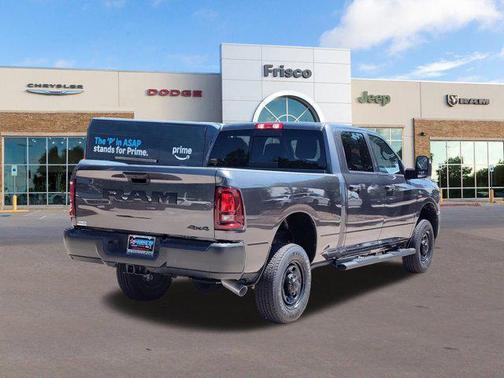 2025 RAM 2500 Tradesman Crew Cab 4x4 6'4' Box