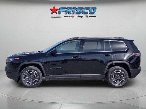 Diamond Black Crystal Pearlcoat 2026 Jeep Cherokee Laredo 4x4