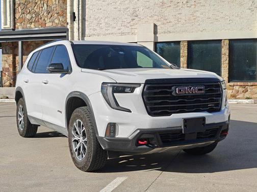 2024 GMC Acadia AWD AT4